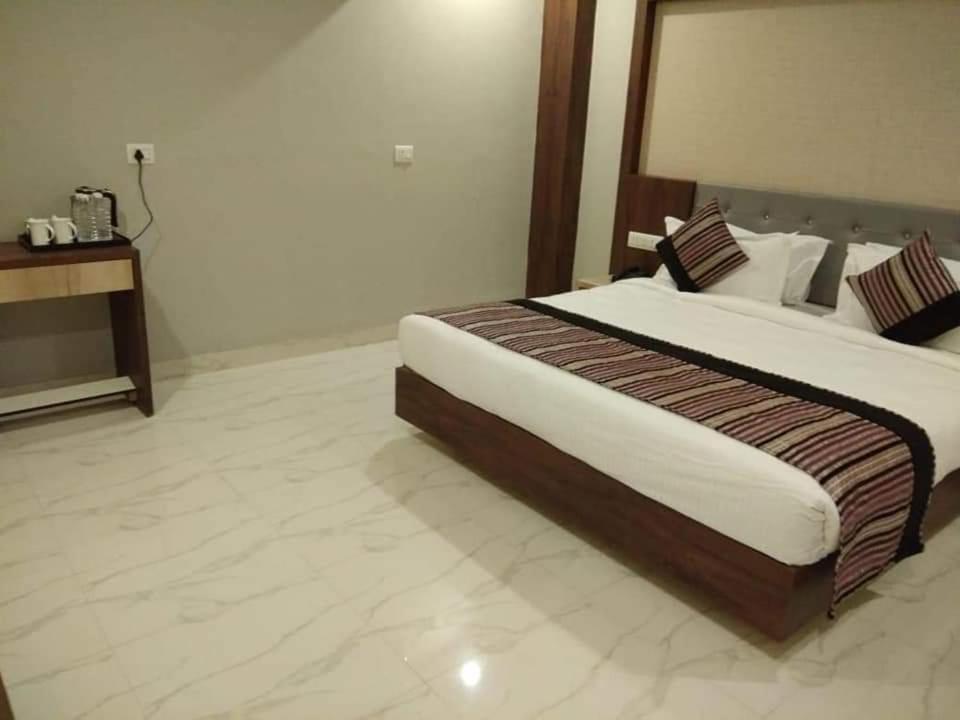 Hotel Hill Vista Udaipur Eksteriør bilde