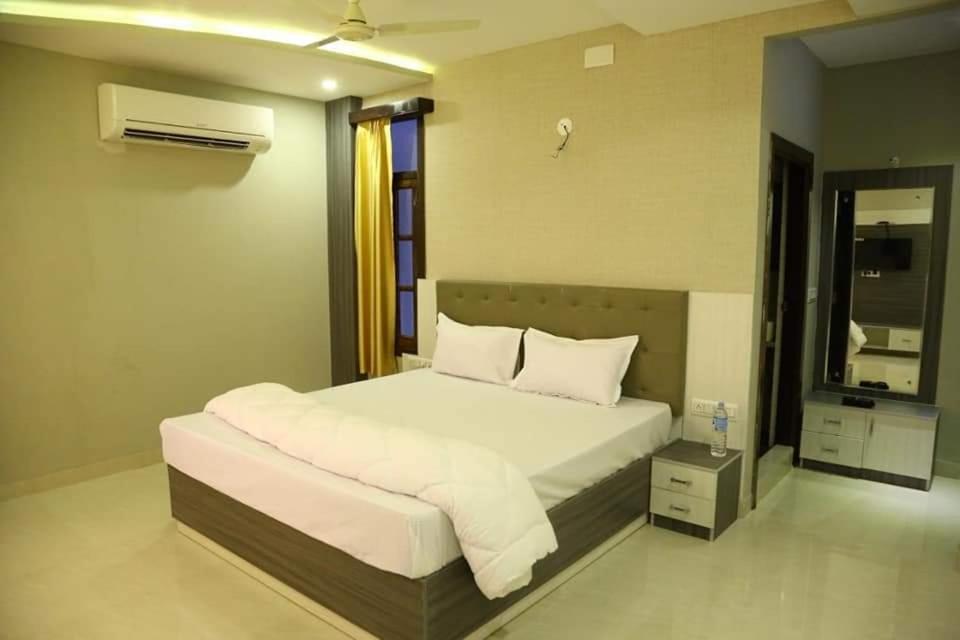 Hotel Hill Vista Udaipur Eksteriør bilde